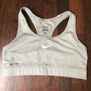 Nike Pro Sports Bra
